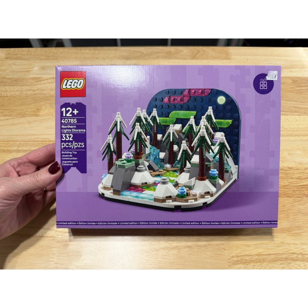 LEGO 40785 Northern Lights Diorama Limited Edition 332 Pcs Building Set New